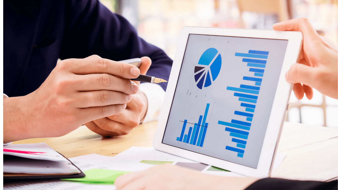 Leveraging Data Analytics to Improve Your Sales Performance: Proven ...
