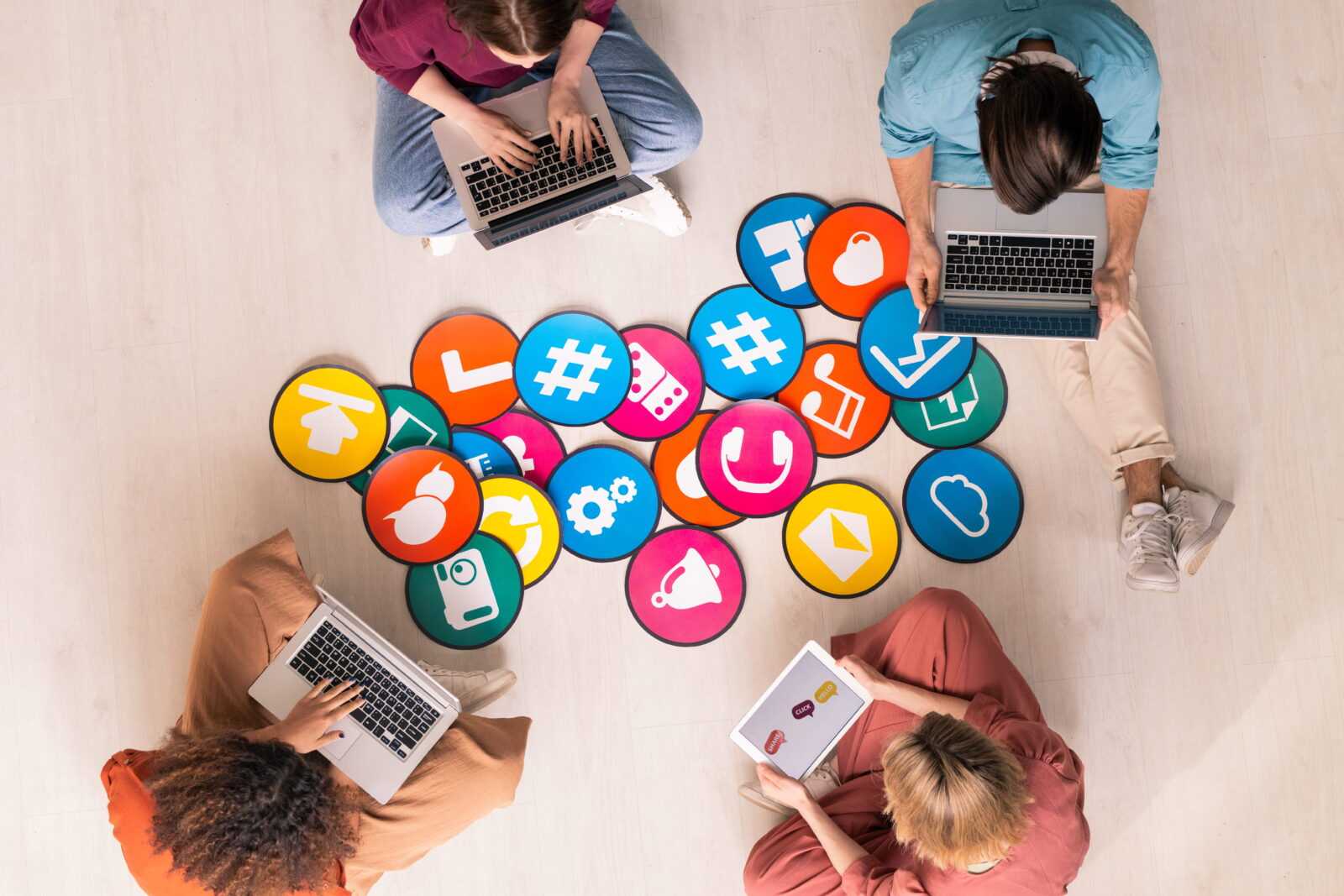 group collaborating with technology and social med 2026 01 08 22 31 12 utc1